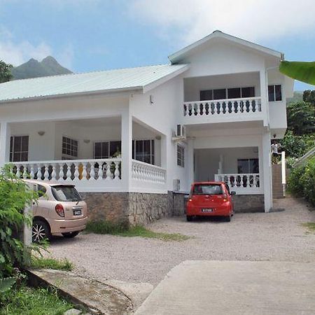 Rowsvilla Guest House Beau Vallon  Exterior foto