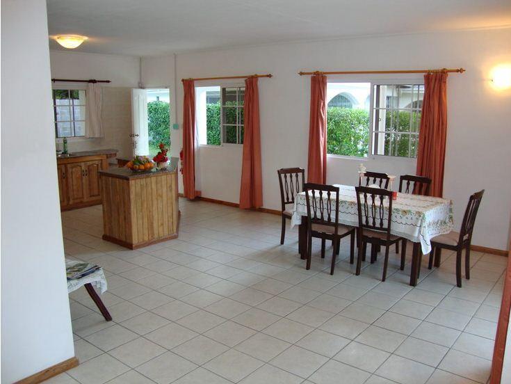 Rowsvilla Guest House Beau Vallon  Exterior foto